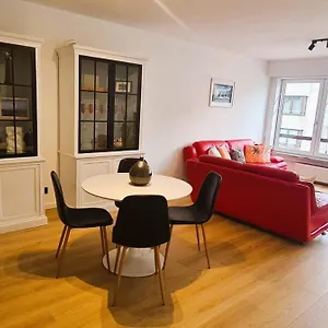 Appartement Modern Nabij Casino En Zee
