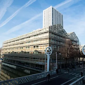 Otel Express Paris-canal De La By Ihg Paris